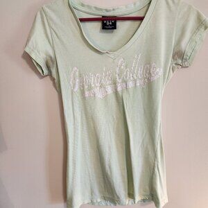 Vintage Georgia College V-Neck T-Shirt - Size S